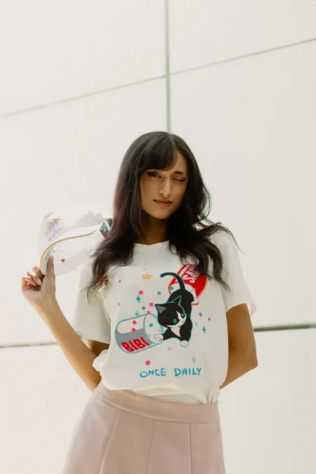 Orifake Bibi Pills White Tshirt